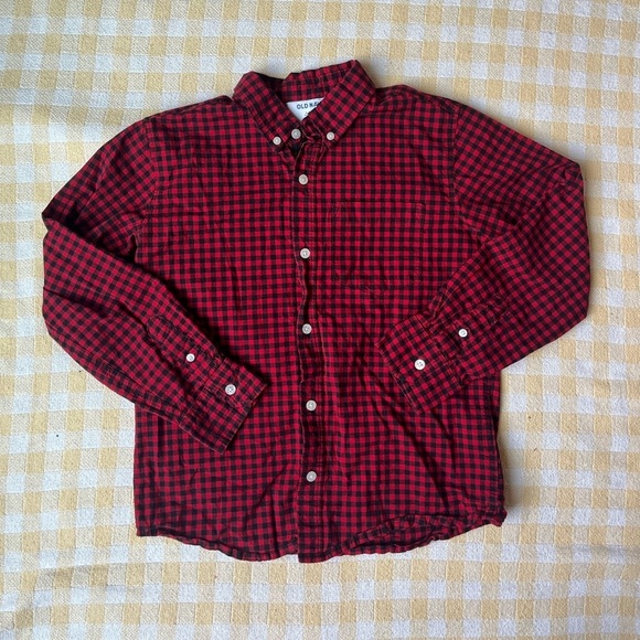 Kids Old Navy Red and Black Button Down Shirt - Picture 1 of 3